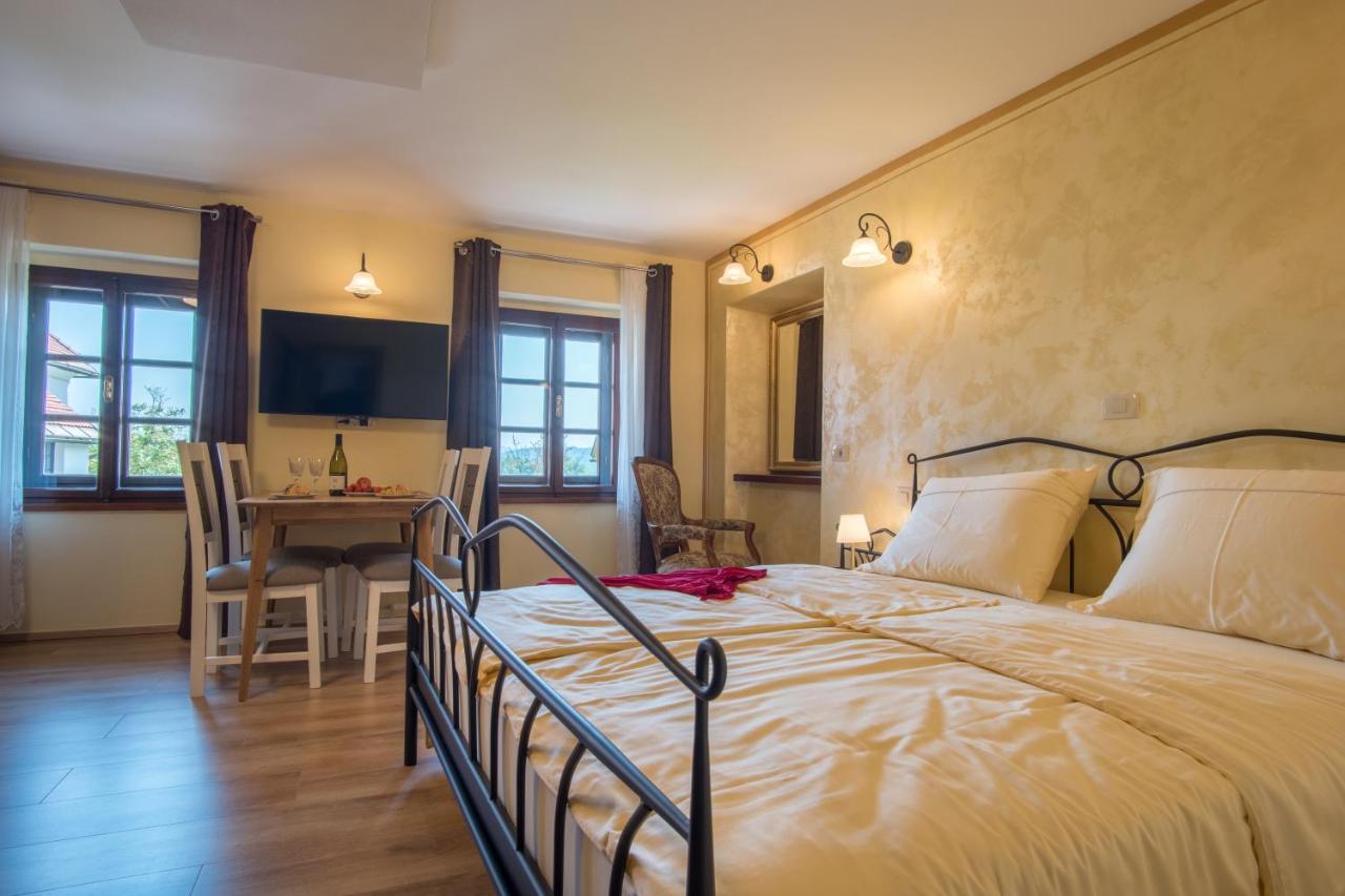 Vila Radolca Apartments & Rooms Радовлица Екстериор снимка