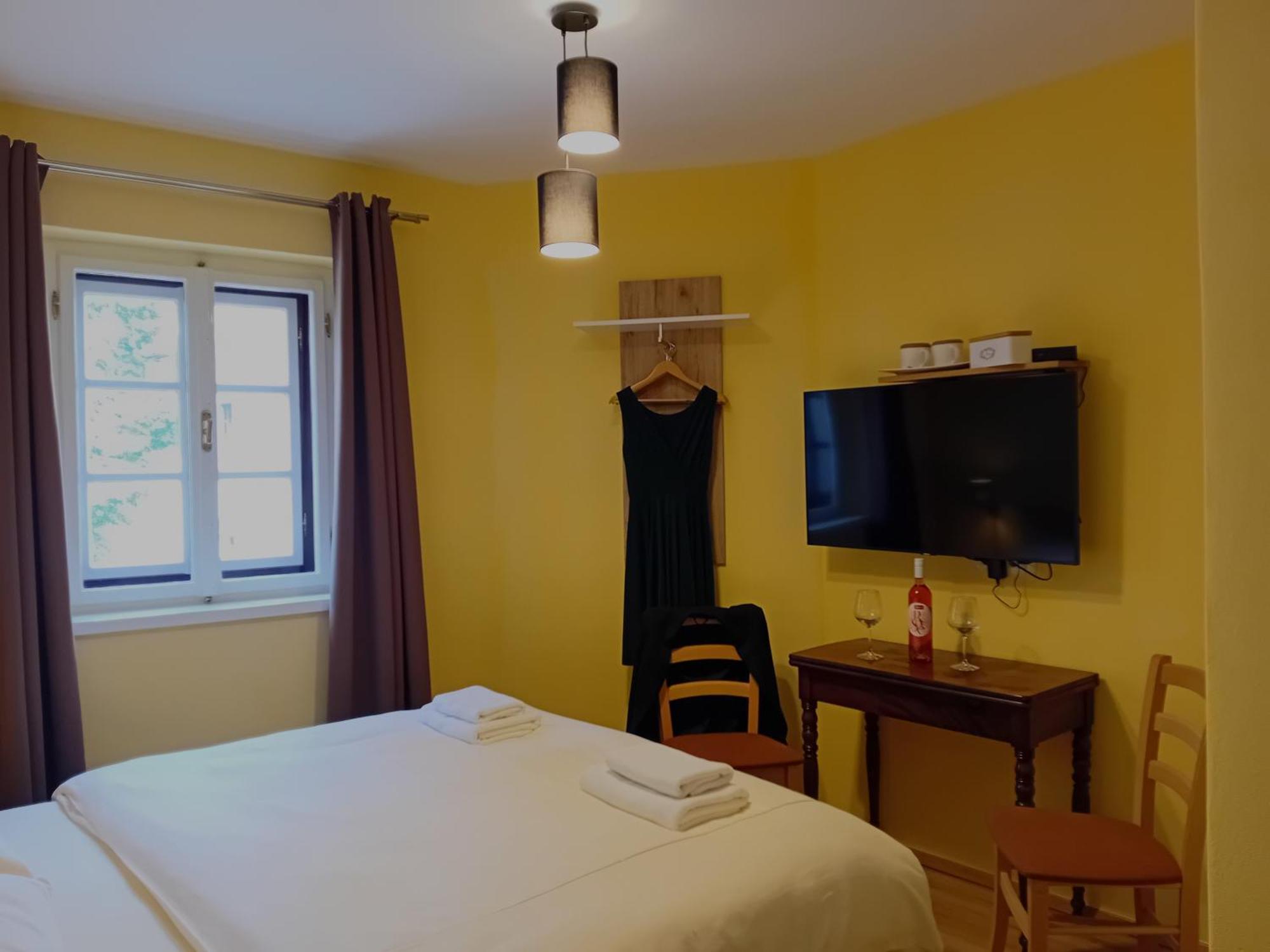 Vila Radolca Apartments & Rooms Радовлица Екстериор снимка