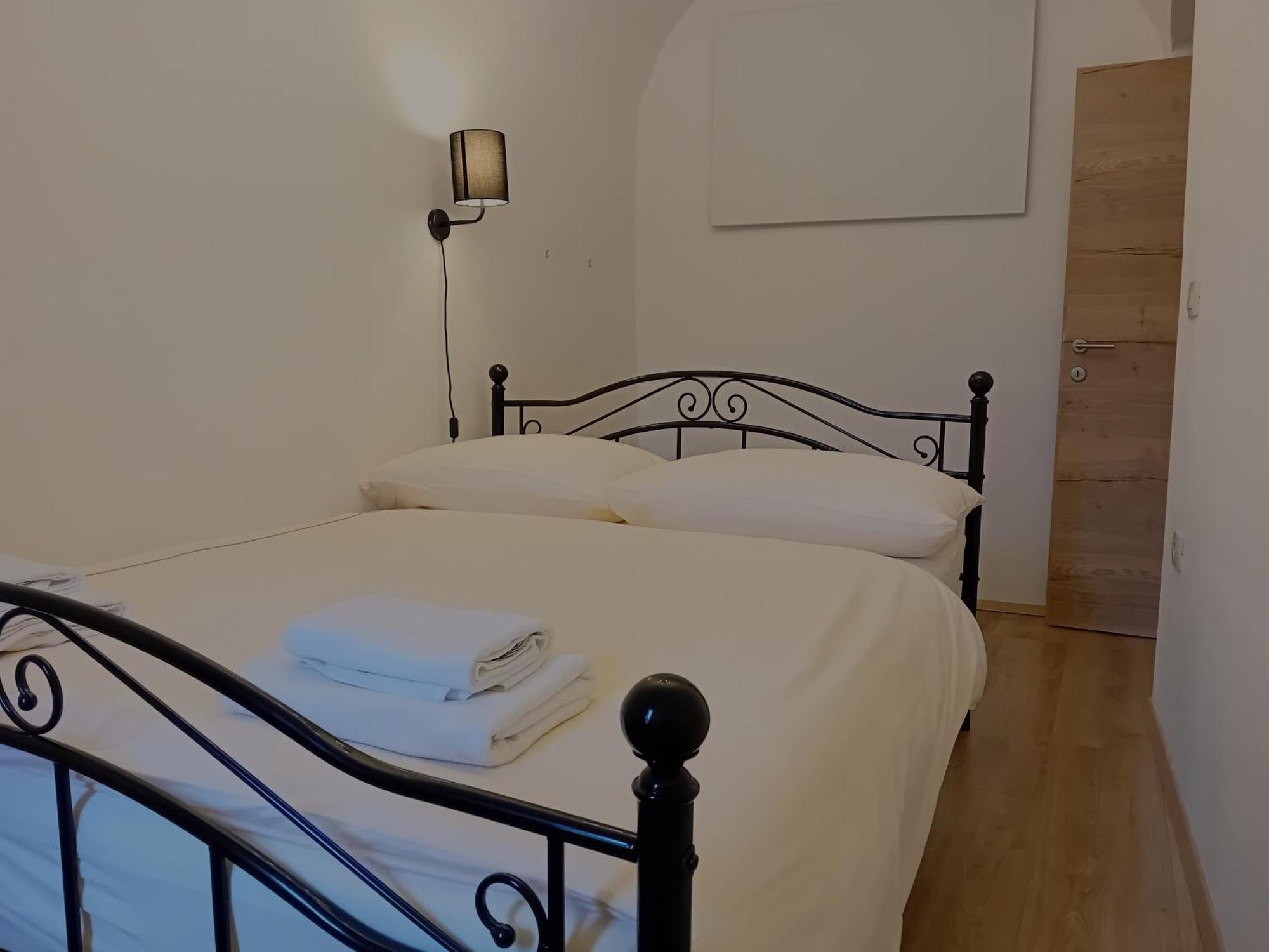 Vila Radolca Apartments & Rooms Радовлица Екстериор снимка